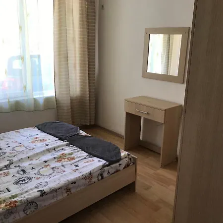 Budget Holiday Apartments First Line Sea Coast Apartament Gmina Pomorie